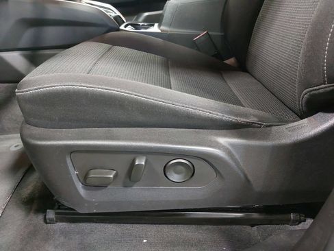 Used 2023 Chevrolet Colorado LT w/ LT Convenience Package II AWD/4WD image 29