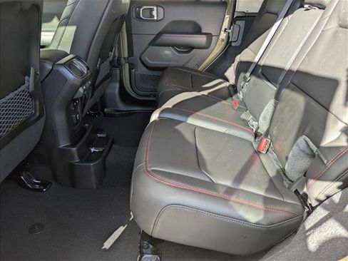 New 2026 Jeep Wrangler Unlimited Rubicon image 13