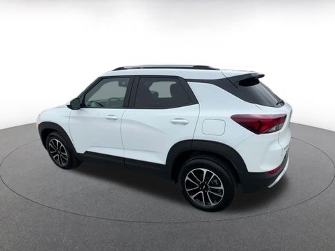 Used 2025 Chevrolet TrailBlazer LT image 10