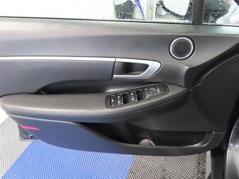 Used 2025 Hyundai Sonata SEL FWD image 14