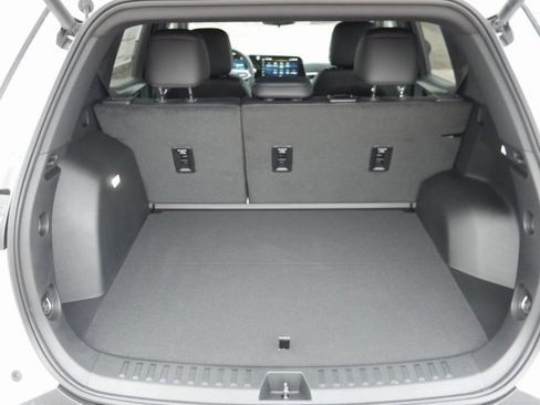 New 2026 Chevrolet Equinox LT w/ Convenience Package II FWD image 26