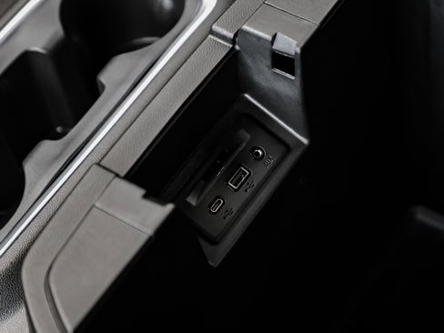 Certified 2022 Chevrolet Silverado 2500 High Country image 32