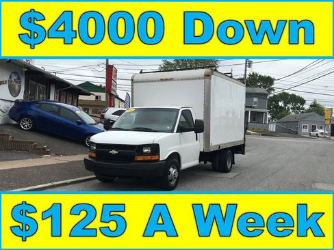Used 2012 Chevrolet Express 3500 RWD image 1