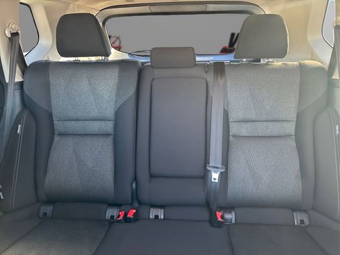 Certified 2025 Nissan Rogue SV image 19