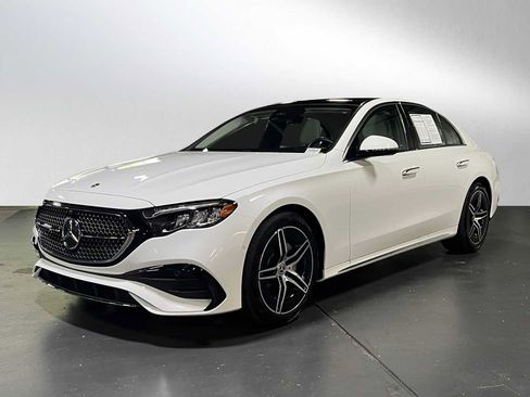 Certified 2025 Mercedes-Benz E 350 Sedan image 4