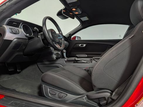 Certified 2022 Ford Mustang GT RWD image 11