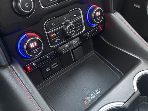 Used 2021 Chevrolet Suburban RST w/ Rear Media and Nav Package image 33