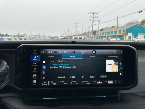 Used 2024 Jeep Wrangler Sport S w/ Convenience Group image 18