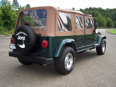 Used 2000 Jeep Wrangler Sahara AWD/4WD image 3
