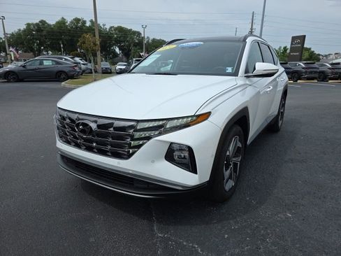 Certified 2024 Hyundai Tucson Limited FWD image 2