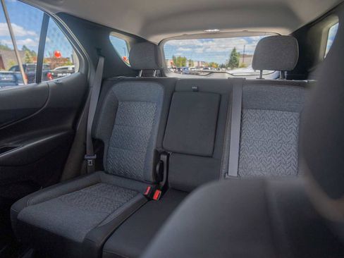 Used 2022 Chevrolet Equinox LT FWD image 11