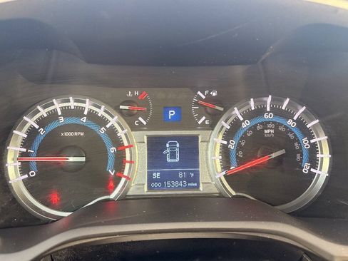 Used 2016 Toyota 4Runner SR5 AWD/4WD image 24
