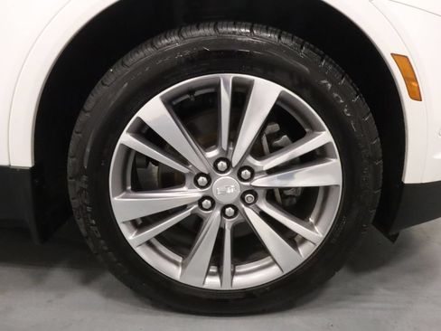 Used 2020 Cadillac XT5 Premium Luxury w/ Platinum Package FWD image 25