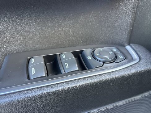 Used 2023 Chevrolet Silverado 1500 RST w/ Z71 Off-Road Package image 18