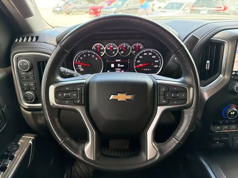 Used 2020 Chevrolet Silverado 1500 LTZ w/ LTZ Premium Package image 10