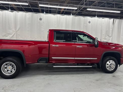 Certified 2025 Chevrolet Silverado 3500 High Country image 6