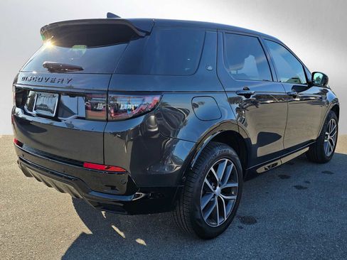 Used 2024 Land Rover Discovery Sport Dynamic SE image 5