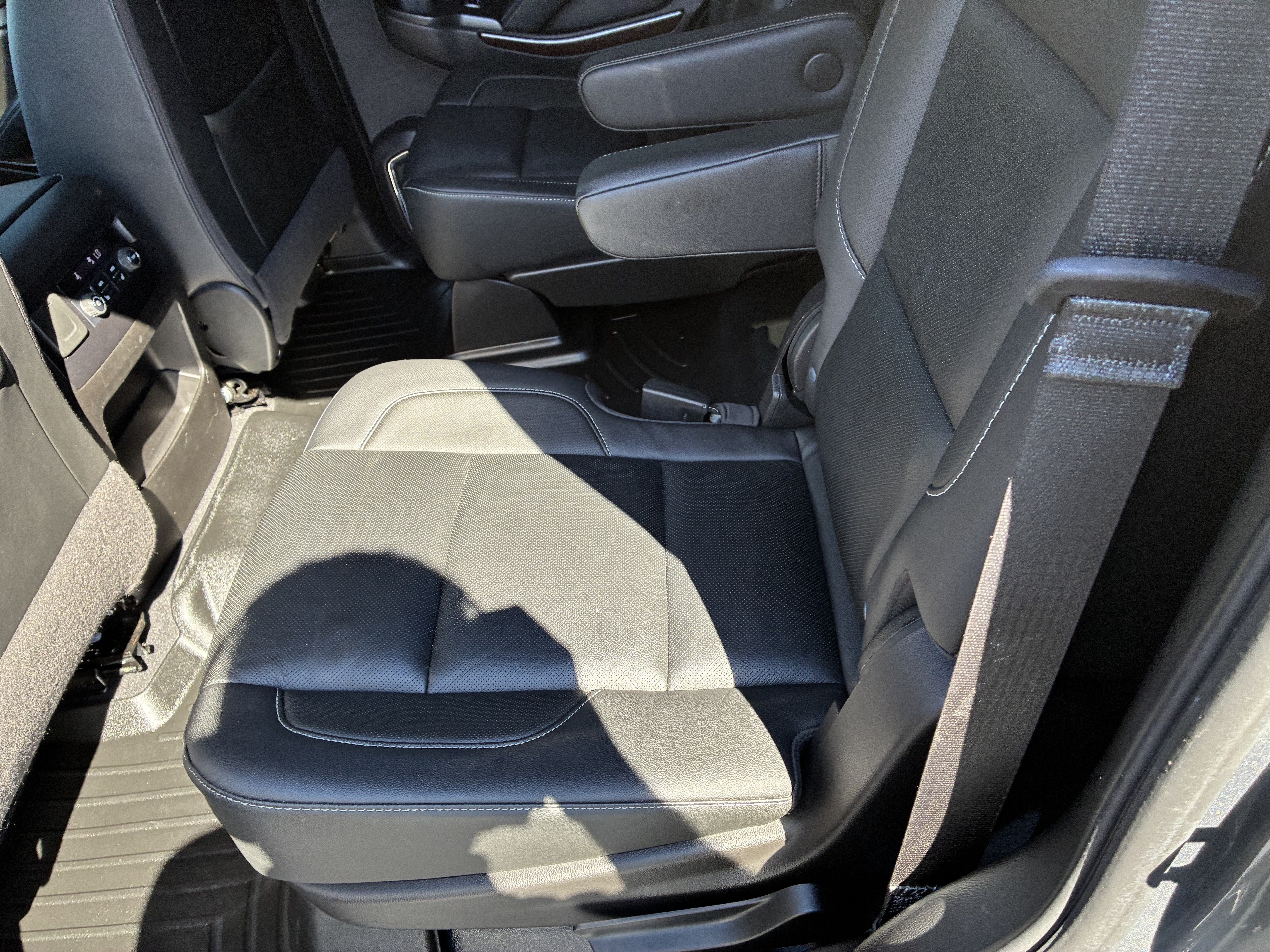 Used 2020 GMC Yukon SLT AWD/4WD image 15