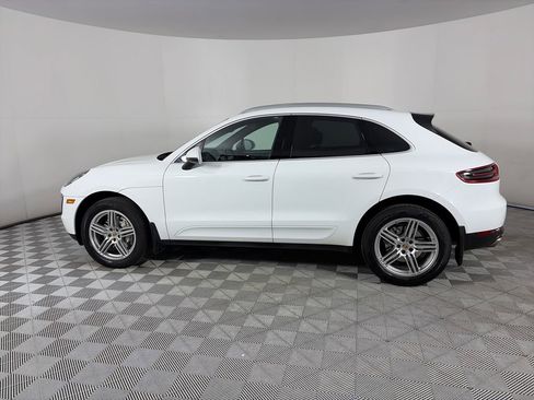Used 2017 Porsche Macan S AWD/4WD image 4