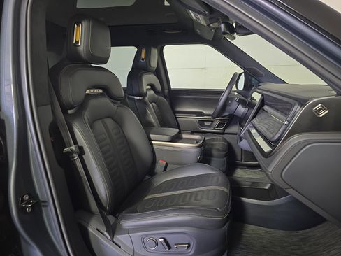 Used 2022 Rivian R1T Launch Edition AWD/4WD image 23