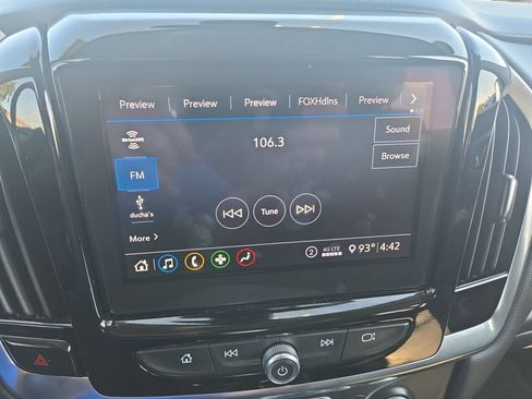 Used 2021 Chevrolet Traverse LT w/ LPO, Floor Liner Package AWD/4WD image 24