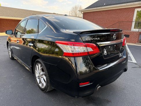 Used 2015 Nissan Sentra SR FWD image 5