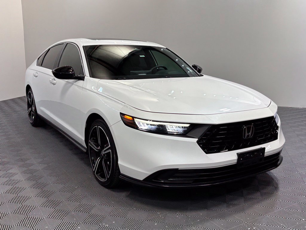 Certified 2023 Honda Accord Sport image 3