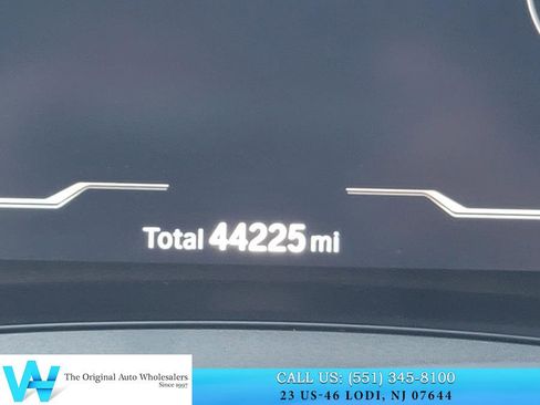 Used 2021 BMW M4 Competition w/ Executive Package image 23