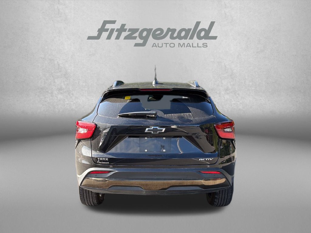 Used 2025 Chevrolet Trax ACTIV w/ Driver Confidence Package FWD image 7