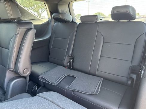New 2026 Chevrolet Traverse LT w/ Driver Confidence Package image 26
