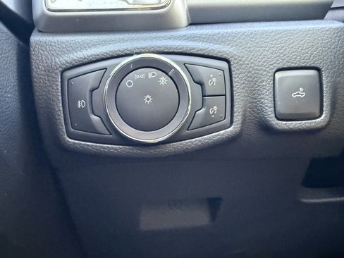 Used 2020 Ford Ranger XLT w/ Equipment Group 301A Mid image 16