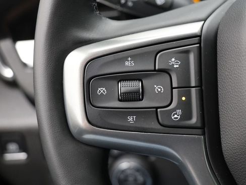 Used 2025 Chevrolet Silverado 2500 LT w/ Convenience Package image 14