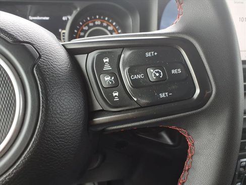 Used 2024 Jeep Wrangler Unlimited Rubicon image 20