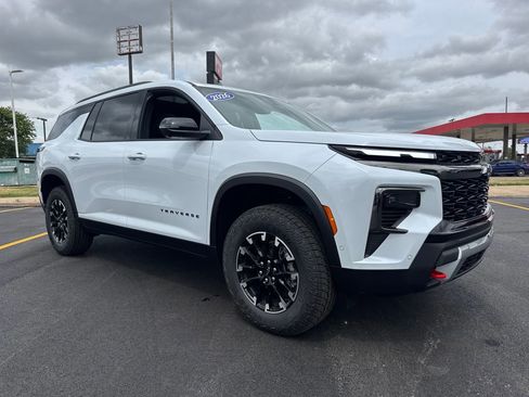 New 2026 Chevrolet Traverse Z71 w/ Enhanced Driving Package image 8