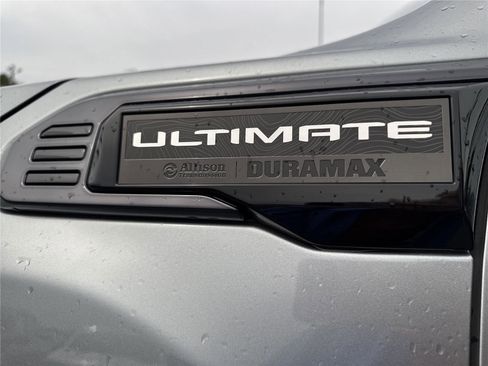 Used 2024 GMC Sierra 3500 Denali Ultimate AWD/4WD image 42