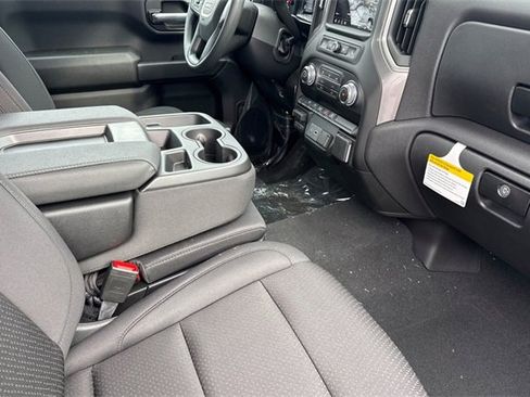 New 2026 GMC Sierra 1500 Pro w/ Pro Value Package image 15