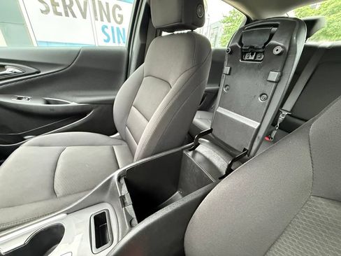 Used 2023 Chevrolet Malibu LT w/ Driver Confidence Package FWD image 26