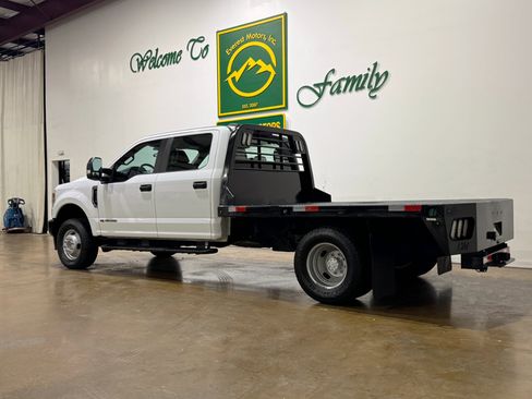 Used 2022 Ford F350 XL w/ Power Equipment Group image 6