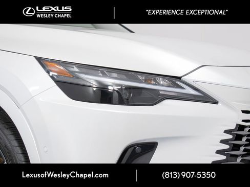 Used 2025 Lexus RX 350 Premium Plus w/ Convenience Package FWD image 3