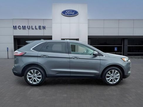 Certified 2024 Ford Edge Titanium AWD/4WD image 4