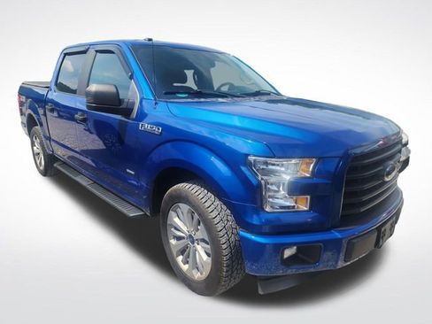 Used 2017 Ford F150 XL w/ Equipment Group 101A Mid RWD image 4