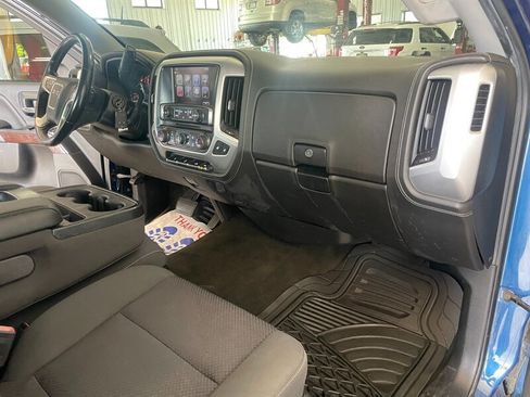 Used 2017 GMC Sierra 1500 SLE w/ SLE Value Package AWD/4WD image 19