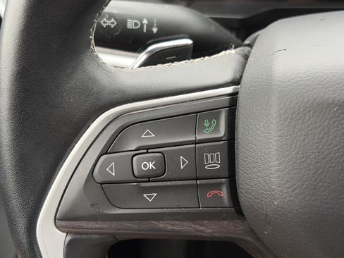 Used 2022 Jeep Grand Cherokee Limited w/ Luxury Tech Group II RWD image 22