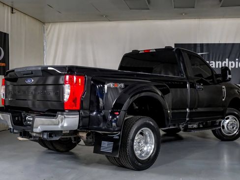 Used 2020 Ford F350 XL w/ STX Appearance Package AWD/4WD image 8