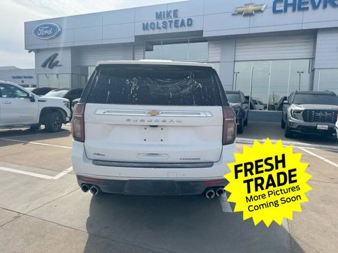 Used 2021 Chevrolet Suburban Premier w/ Premium Package image 5