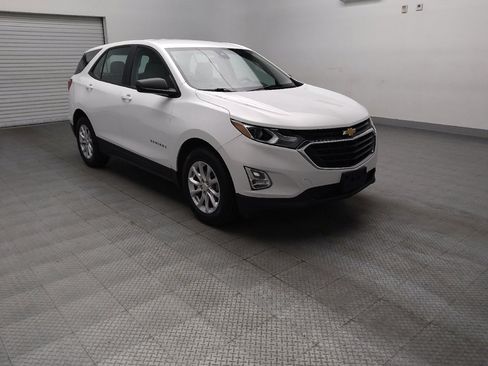 Used 2021 Chevrolet Equinox LS FWD image 13