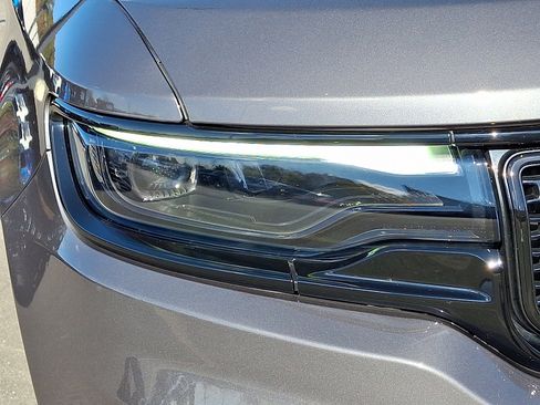 Used 2023 Jeep Wagoneer Series II image 9