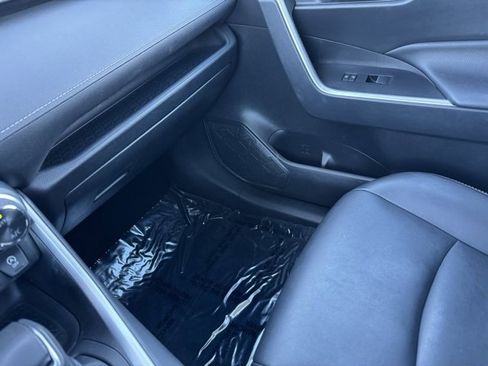 Certified 2021 Toyota RAV4 XLE Premium image 22