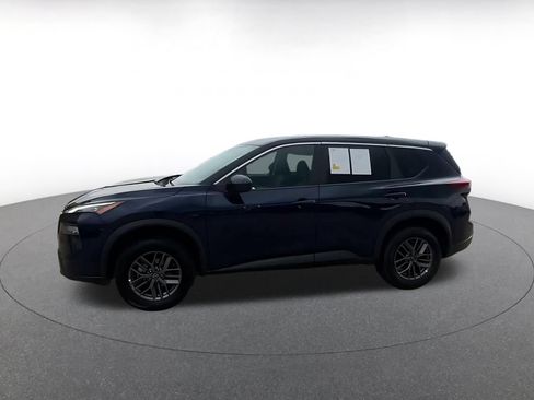 Used 2026 Nissan Rogue SV AWD/4WD image 8