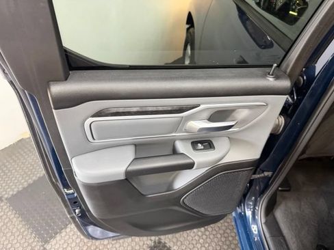 Used 2023 RAM 1500 Big Horn AWD/4WD image 32